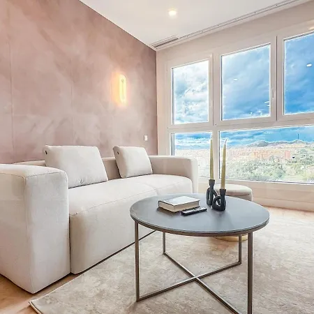 With Stunning Views And Parking By Rems *